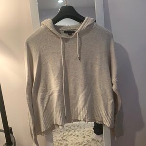 Long sleeve sweatshirt